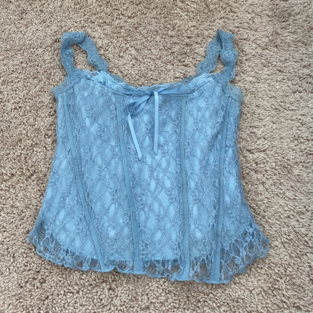 Unif Melody top